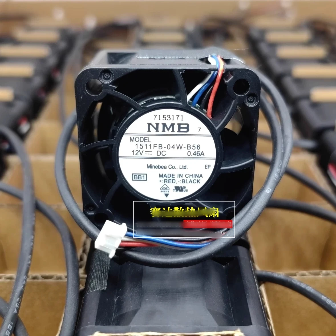 frete-gratis-novo-ventilador-de-resfriamento-com-controle-de-temperatura-de-quatro-fios-3828-12v-046a-1511fb-04w-b56