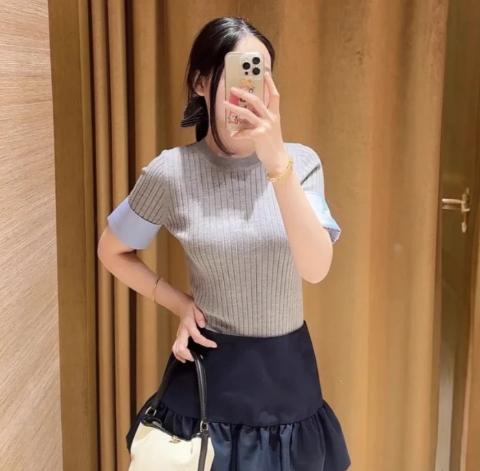 

Women's autumn new round neck knitted sweater short sleeve patchwork cuffs casual elegant top