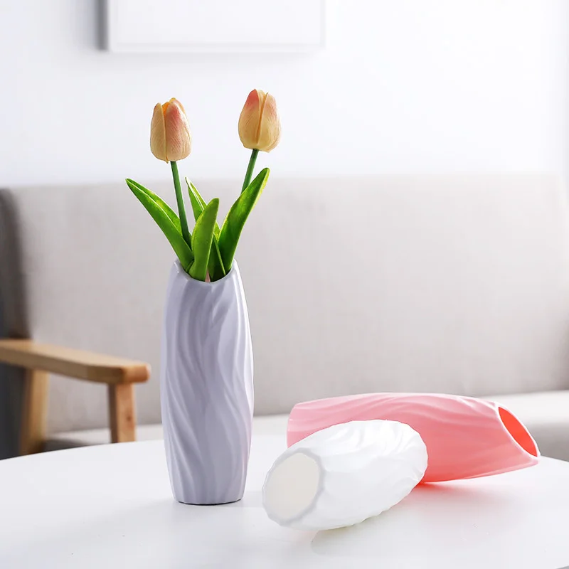 Plastic Anti Drop Vase, Home Flower Inserter, Nordic Color, Minimalist Home Decoration Decorations, Diamond Shaped Hydroponic