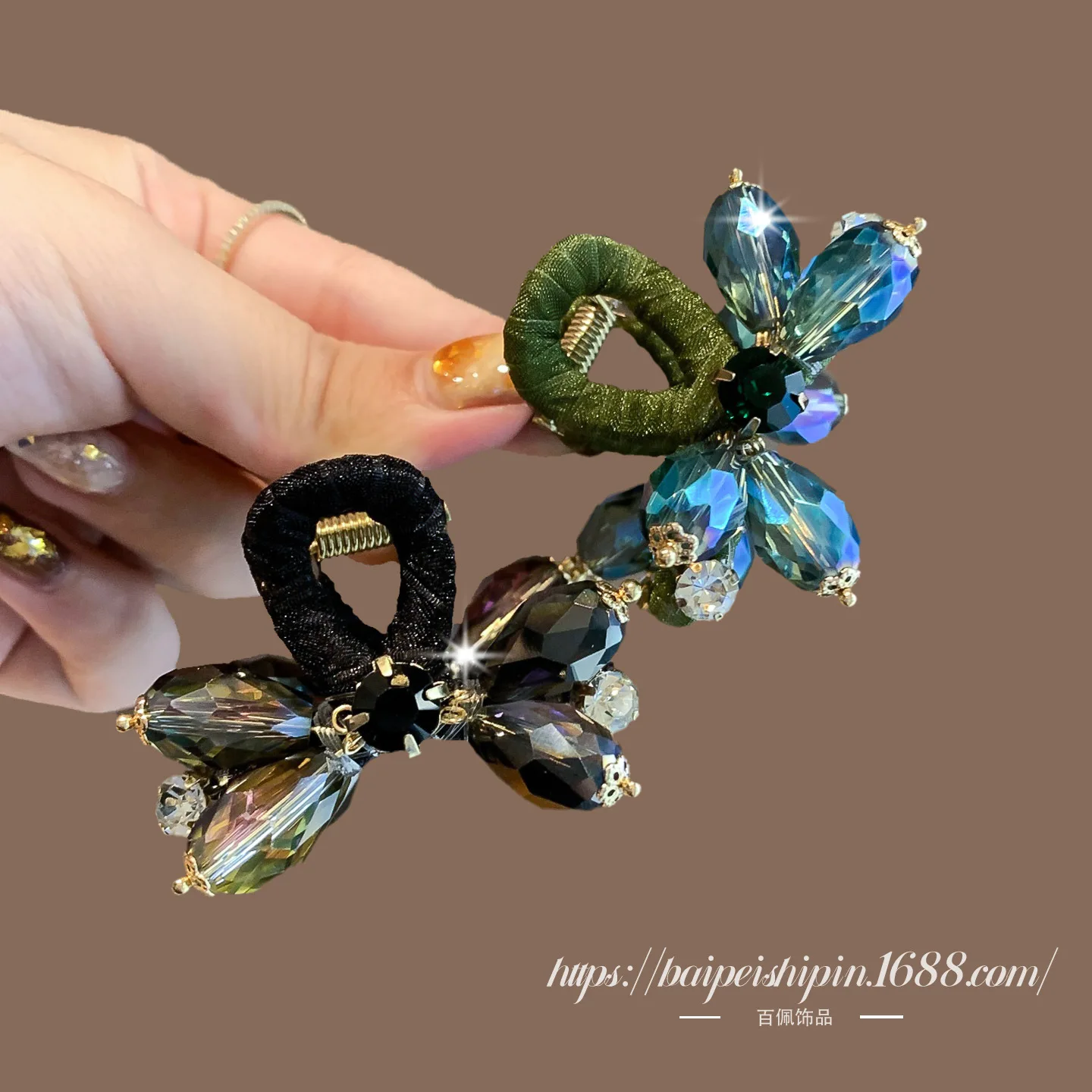 

Mini Crystal Rhinestone Shark Clip Hair Claw Small Side Half Up Hair Pin for Women Versatile Bling Hair Accessory