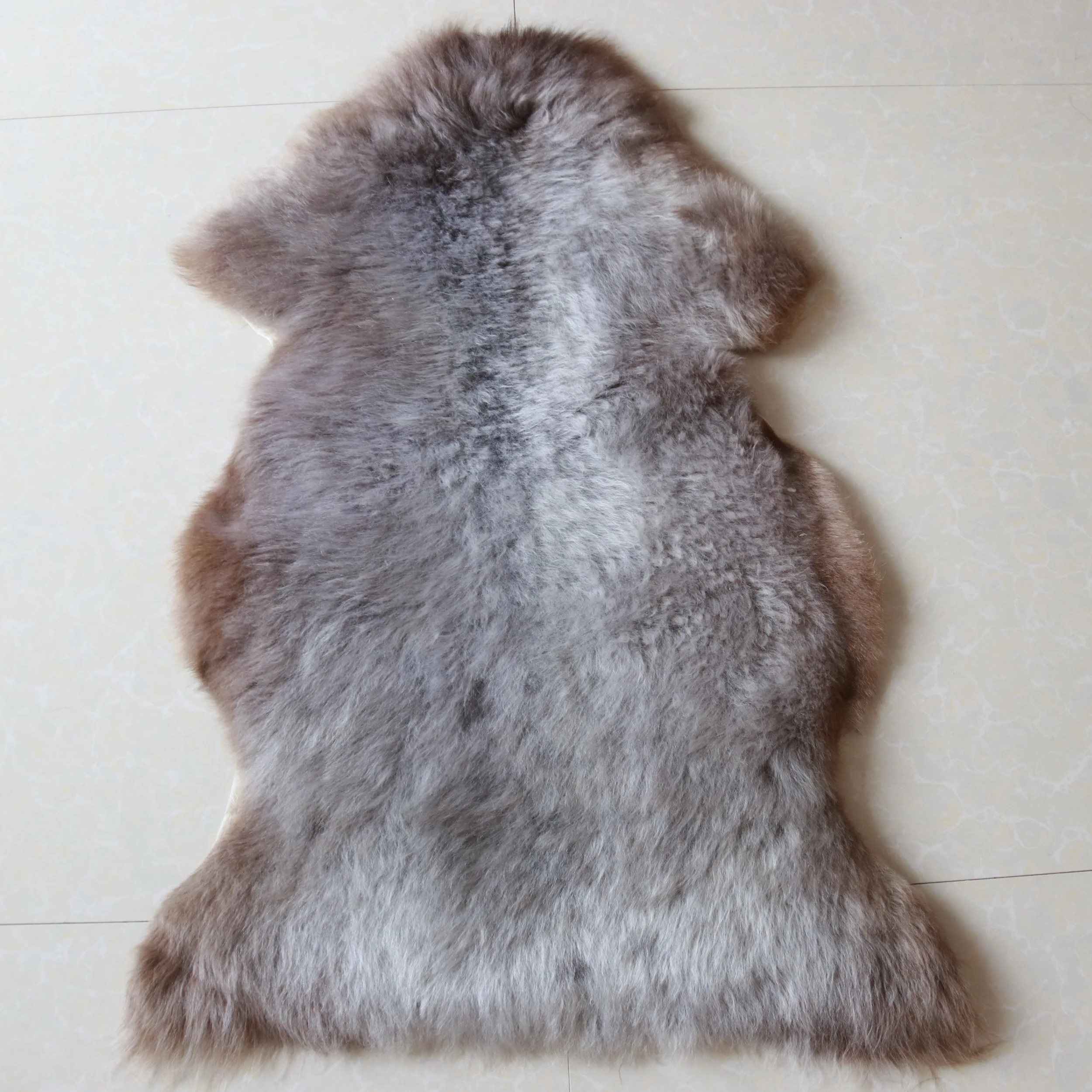 

TSR01 Natural Soft Natural Tibetan Lamb Fur Pelt Hide Mat Modern Plush Real Tibet Sheep Fur Skin Rug Carpet for Living Room