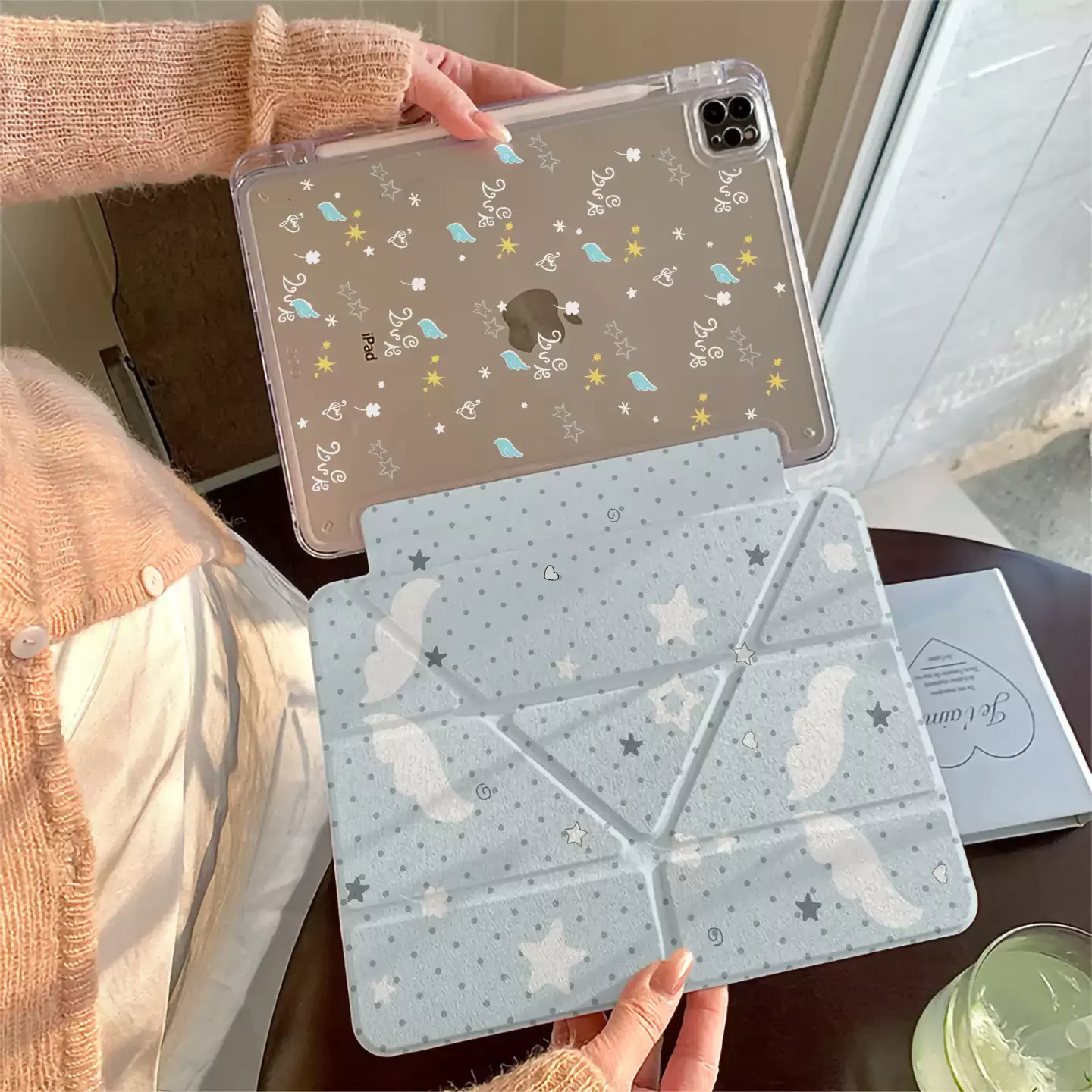 

Ins Polka Dot White Wing Tablet Case For iPad Pro 11 12.9 13 M2 M4 M3 M5 Shell 8.3 9.7 10.2 5/6/7/8/9/10/11th Air 3 4 5 6 Cover