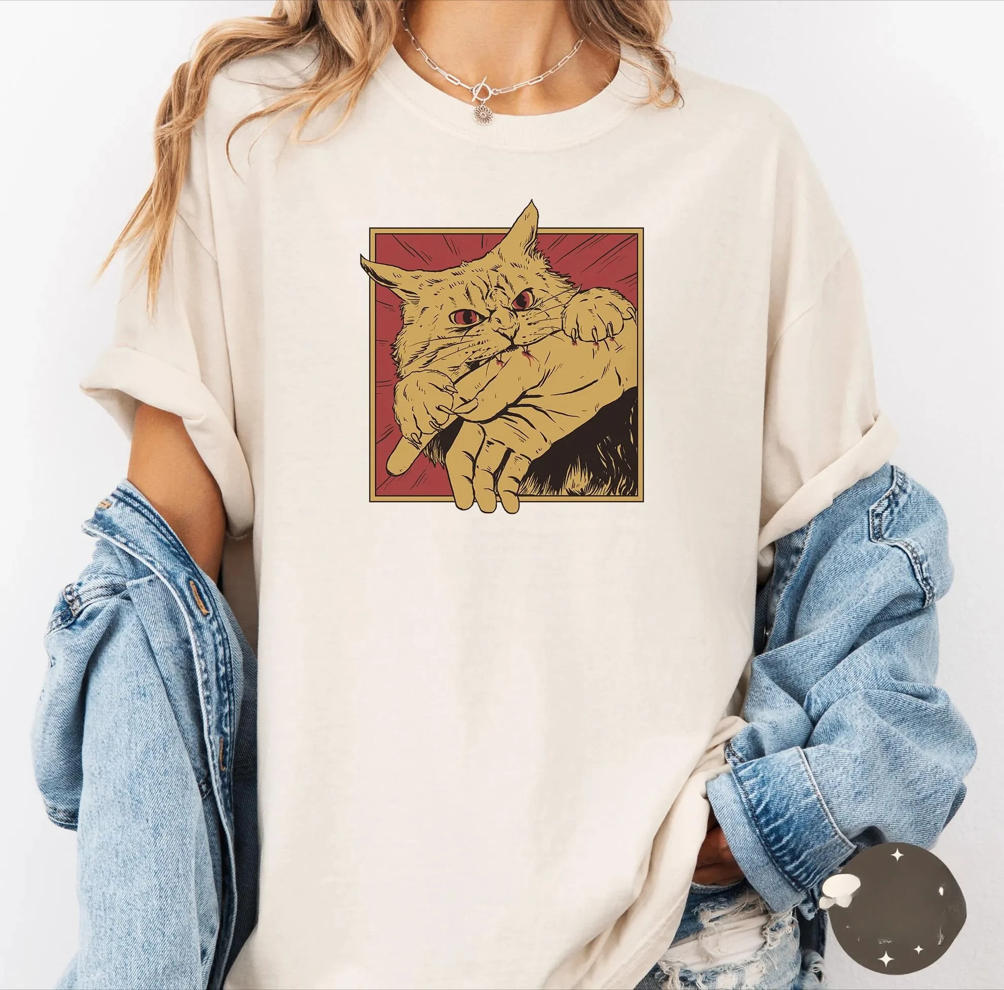 

Women Vintage Cat Bite T-Shirt Retro Graphic Tee Unisex Cotton Short Sleeve Streetwear Oversized Stylish and Casual