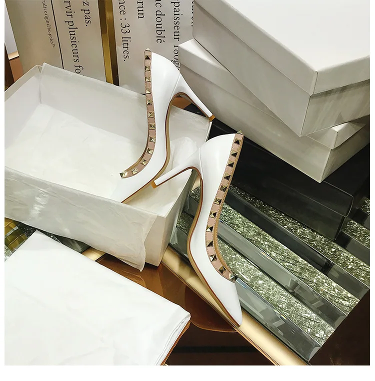 2026 Popular Pointed Toe Patent Leather Rivet Stud High Heels Shoes Banquet Party WeddingShoes Nightclub High Heels Women Shoes