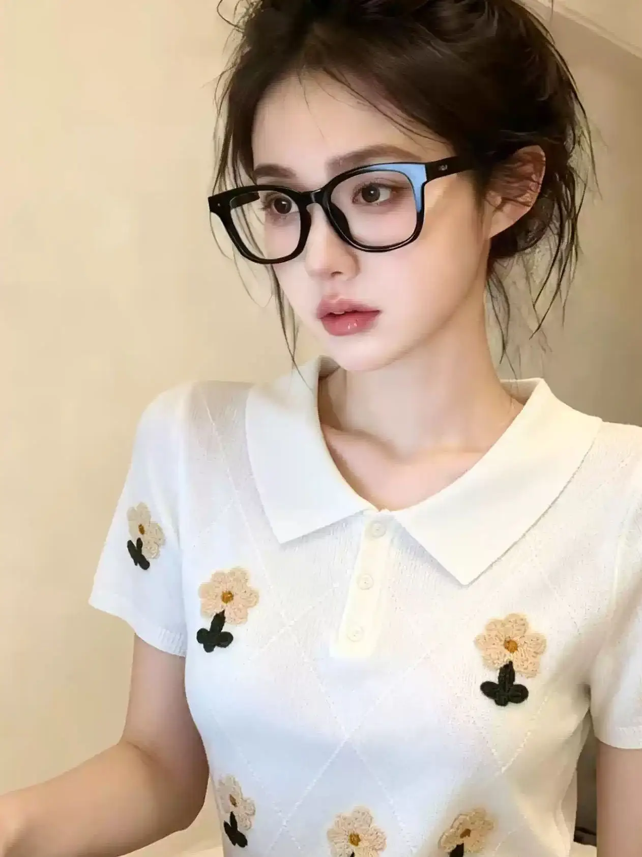 Elegant Embroidered Knitted Short Sleeve  Neck T-Shirt Women's Summer Korean College Style Floral 3D Stitching Top