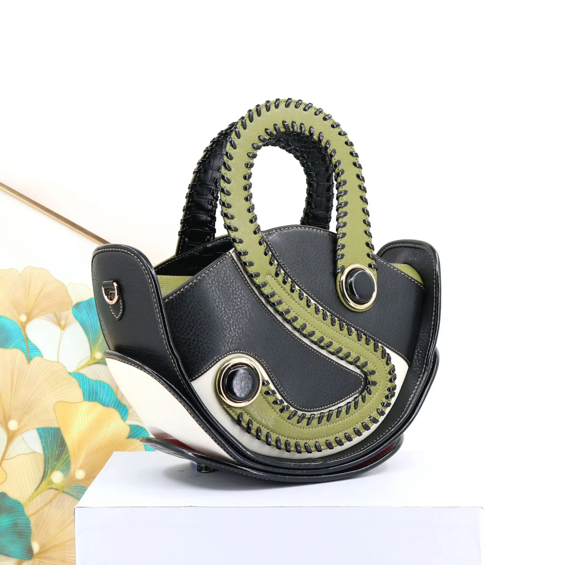 Luxury Minimalist Commuter Diaper Bag For Women Elegant Leather Crossbody Handbag Designer Chic Retro Messenger Purse Large