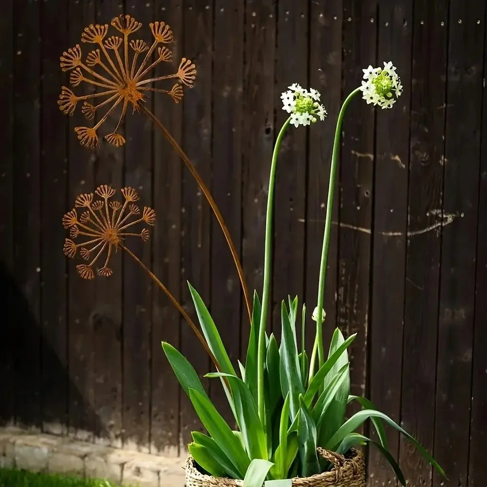 

Crafts Metal Decorative Garden Stakes Creative Plant Shaped Ground Stake Antique Design Art Garden Pile Patios