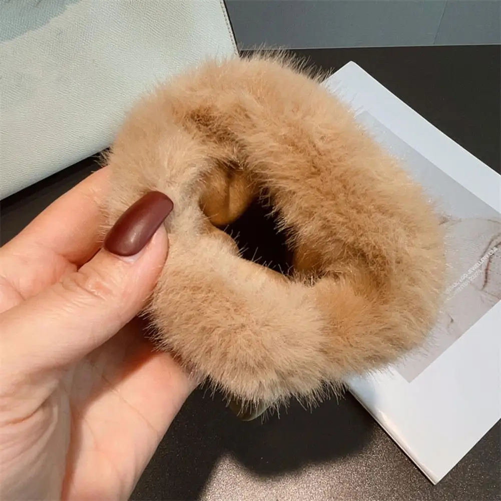 Winter Gloves 1 Pair Women Touch Screen Fleece Lined Warm Gloves Thermal Faux Suede Gloves with Faux Fur Cuff for Girls Ladies
