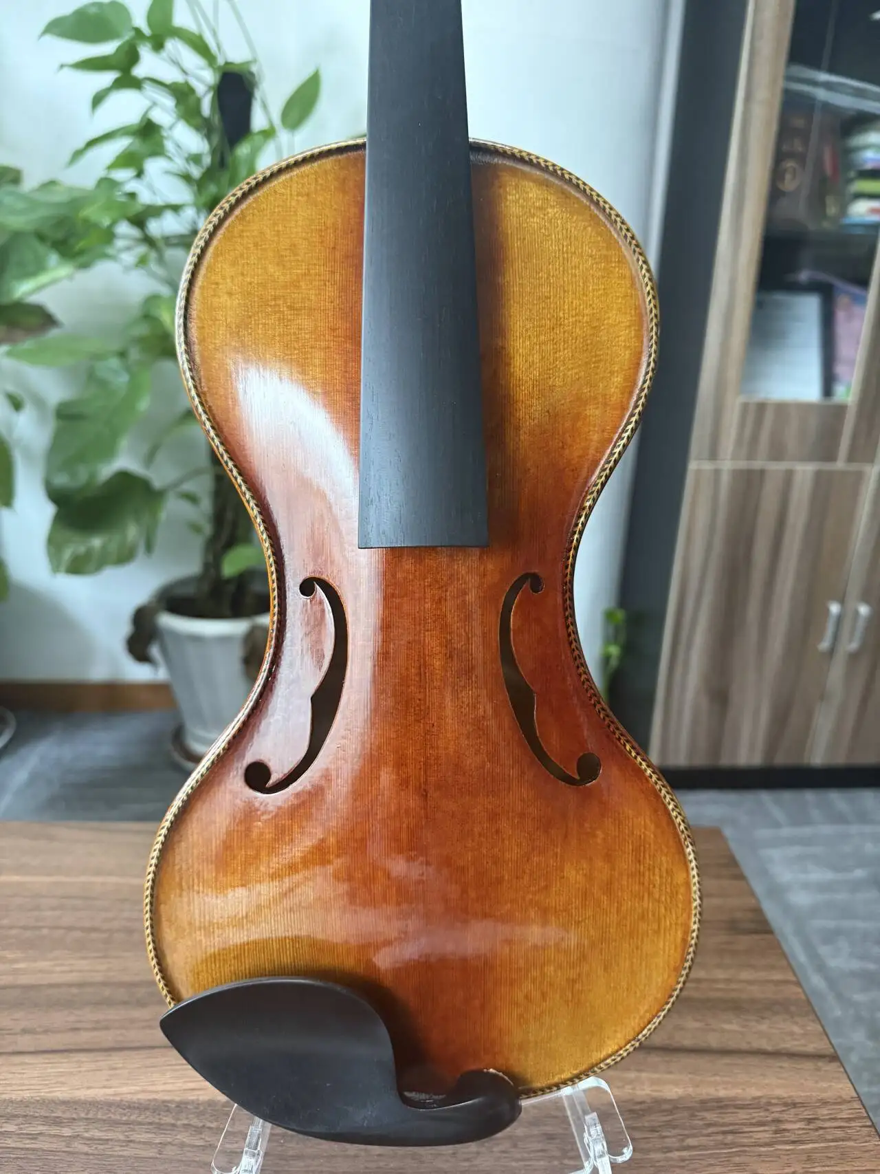 Tongling Advanced Handmade Violin Maple Professional Violin 4/4 Spruce Accessories, with Bow and Case