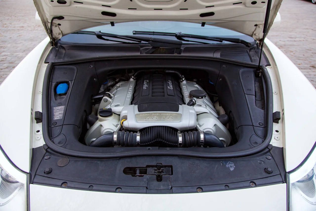 1 szt. Amortyzator maski silnika do Porsche Cayenne 955 957 9PA 2002-2010 przedni amortyzator maski wspornik podnośnika drążek amortyzator 95551135900 92643025066
