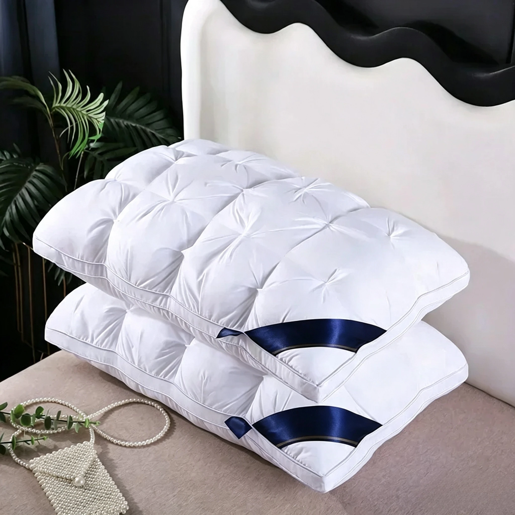Thumbnail 2 - #49 Cheapest Neck Pillows Deals You Can Get