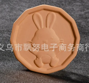 

Softener Terracotta Sugar Keeper Food Storage Container Moisture Maintainer for Cookies Marshmallows Dried