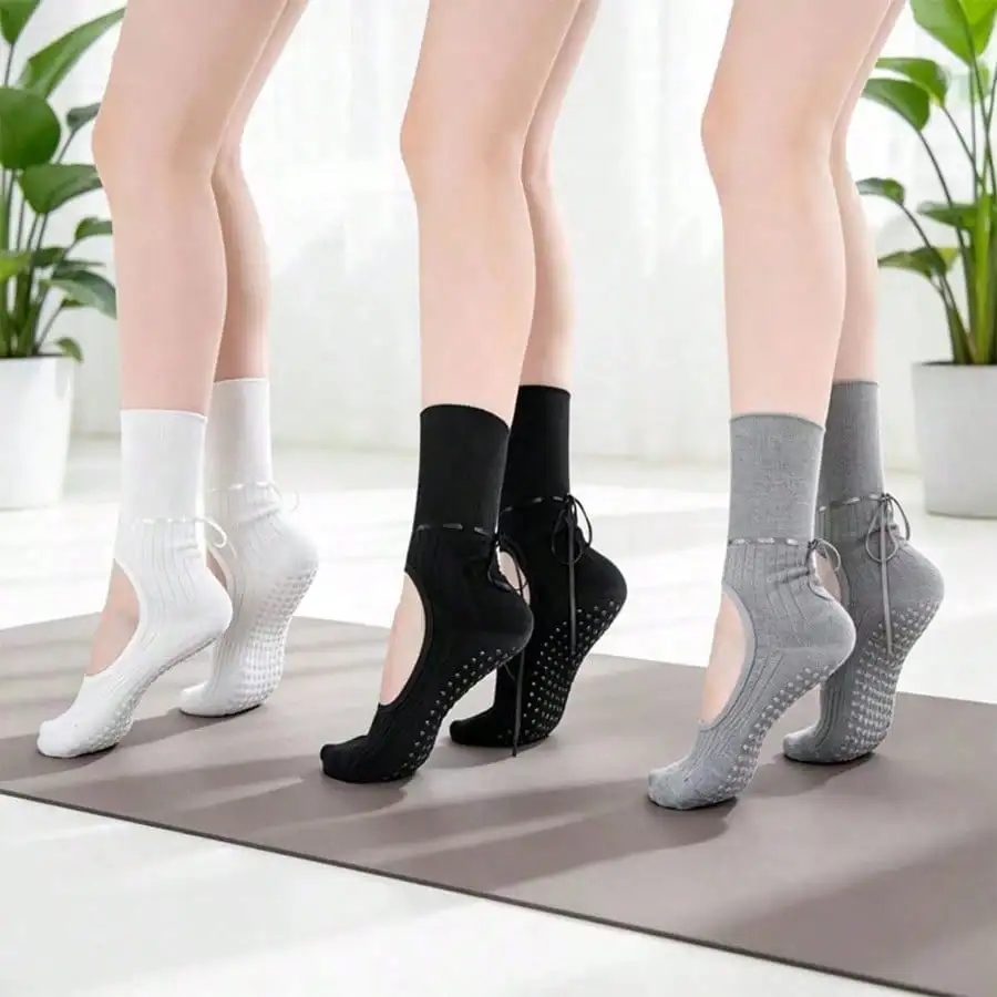 

1 Pairs Exposed Back Drawstring High-Top Yoga Socks with Rubberized Soles, Pure Sensuality for Woman