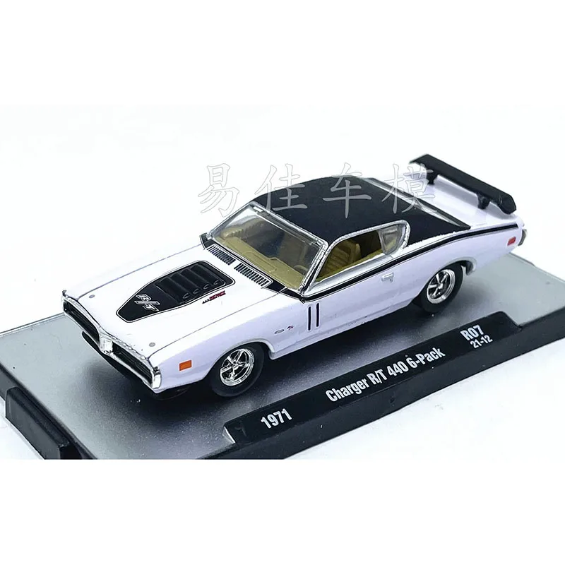 M2 Diecast Alloy 1/64 1971 Charger R/T 440 6-Pack Car Model Collection Static Display Ornament Toy Gift