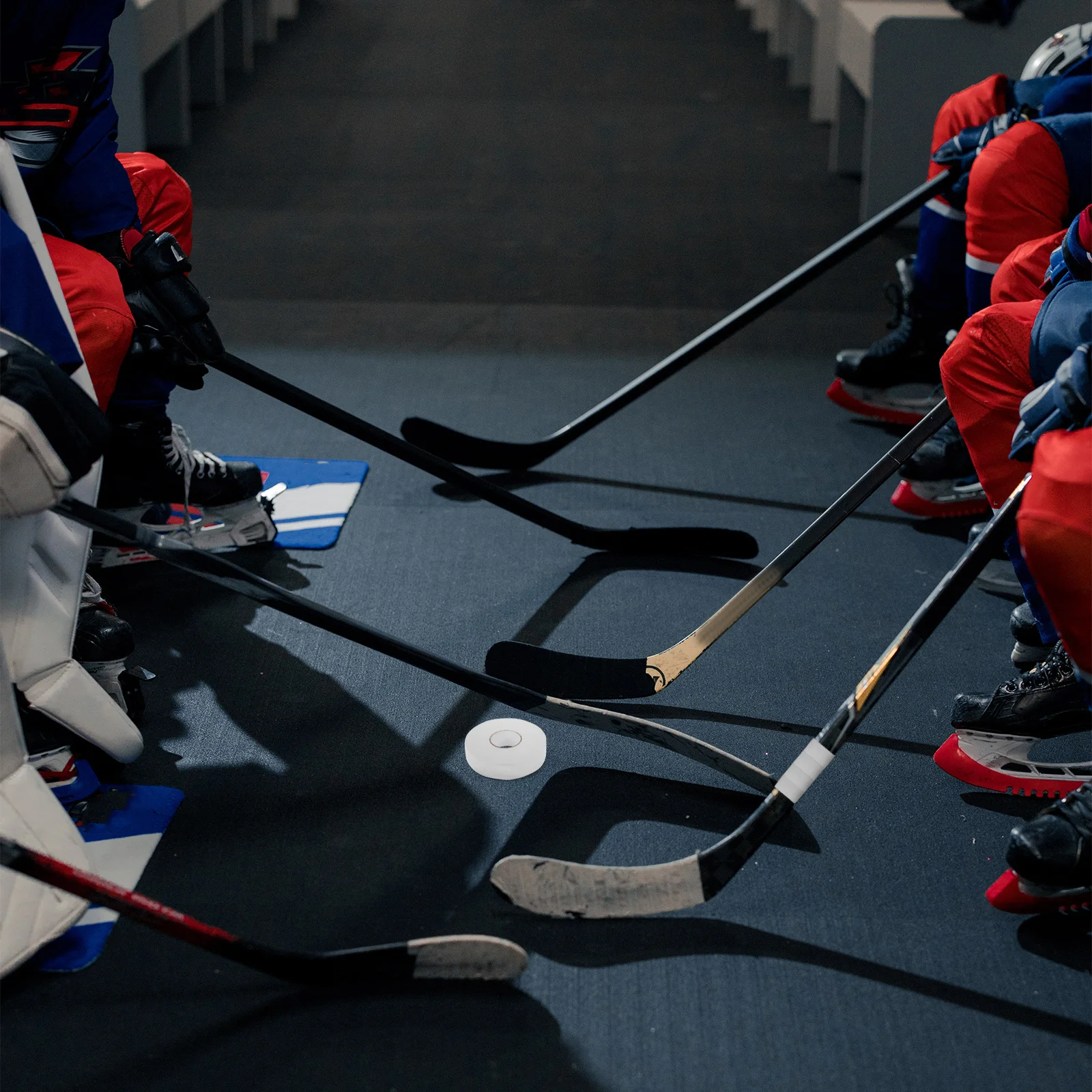 

1-рулонная хоккейная ракетка, липкая лента, дышащая защитная пленка для поглощения пота для хоккейных спортивных аксессуаров