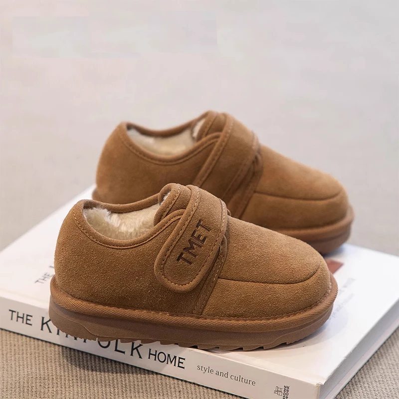 

Children's Winter Snow Boots New 2025 Suede Warm Plush Cotton Shoes Boys' Fashion Anti slip Oak Girls' Ankle Boots