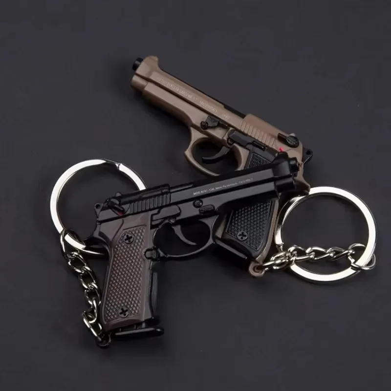 Alloy 1:4 92F Pistol Portable Toy Gun Model Detachable Keychain Fidget Toy for Boy Collection Adults Kid Party Birthday Gift