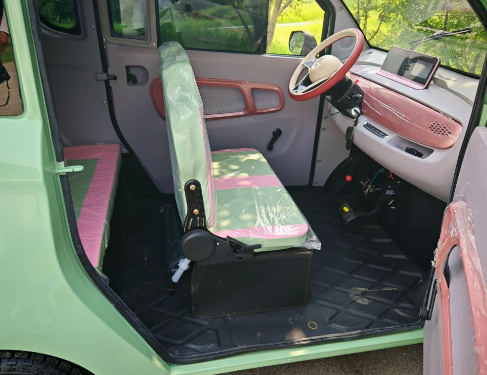 Jual Hot Mobil Mini Tenaga Energi Baru Roda 4 Dewasa Roda Empat Listrik untuk Lansia Perkotaan