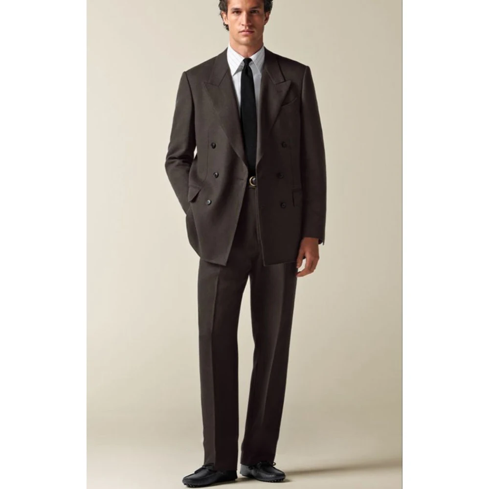 

Джентльменский мужской темно-коричневый костюм с пиковыми лацканами, комплект из двух предметов, куртка и брюки, двубортный свободный деловой костюм для офисной вечеринки, мужская одежда