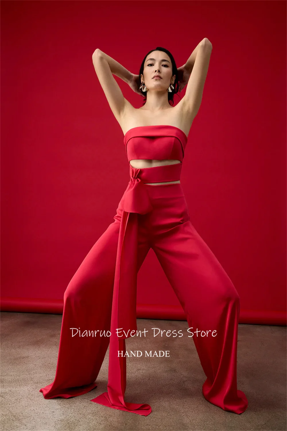 Dianruo فساتين سهرة حمراء رائعة بدون حمالات توب قصير واسع الساق من الساتان رداء De Soirée فستان حفلات أنيق باللون الأحمر مخصص