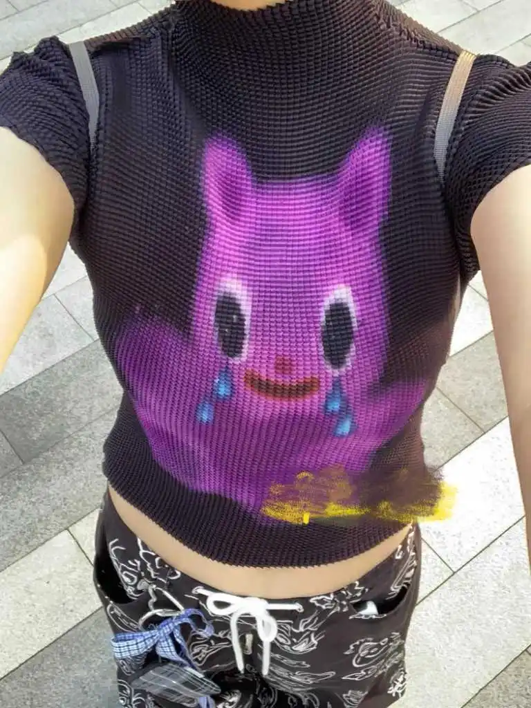 Y2K Aesthetic Black High Neck Crop Top Purple Crying Bear Print Short Sleeve Ruched T-Shirt Women Chic Pleated Hip Hop E-girl