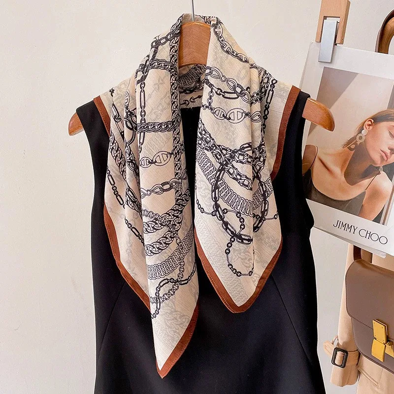 وشاح مربع صغير فاخر 2025 للنساء ملابس برقبة على شكل حرير مطبوعة بالزهور هدية للجنسين لها شحن مجاني حلكلاً جيل 3 يهودي #1