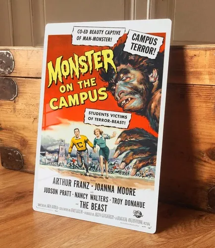 Wohnzimmer-Wandkunst, Metallschild, Poster zum Thema „Campus Vintage B Movie 1958“.