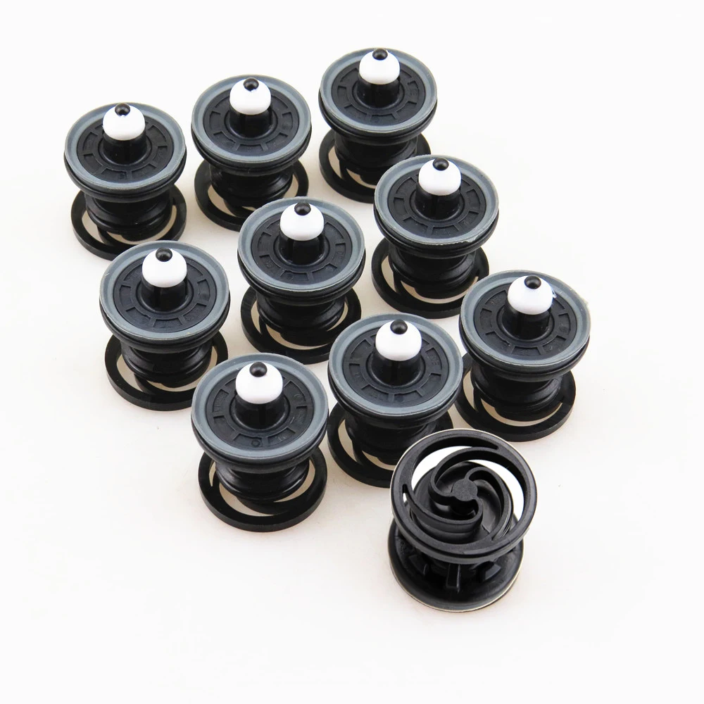 

10pcs Car Door Panel Card Trim Clips Interior Trim Clips OEM7L6868243 For Audi VW T5 Transporter 2003 Car Accessories