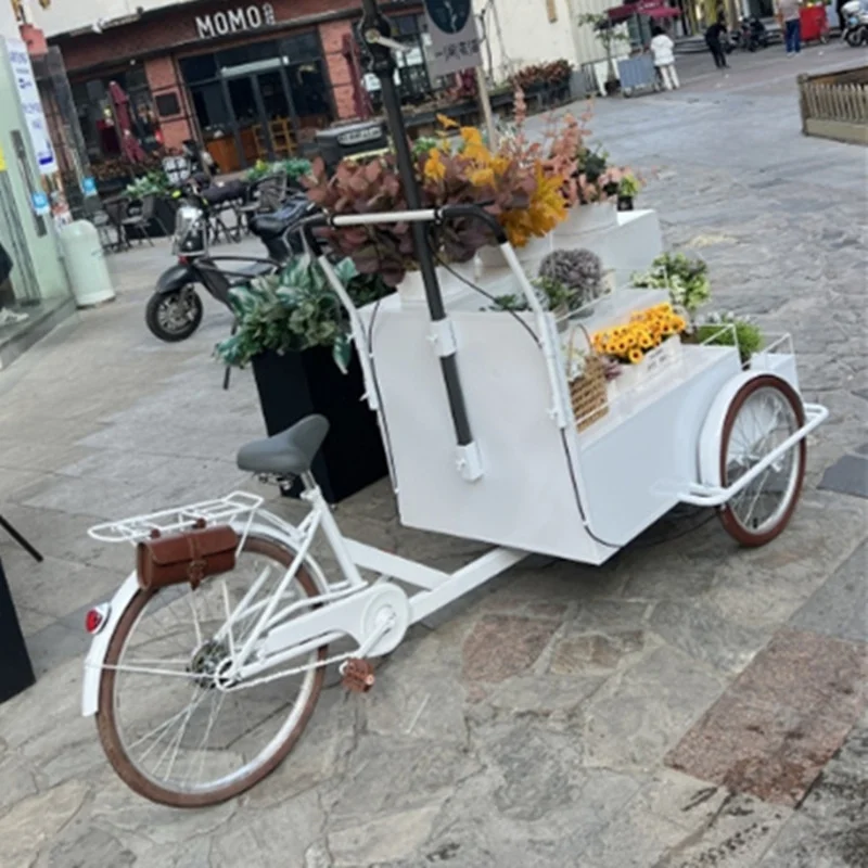Kiosnya diaktifkan ke sepeda roda tiga, makanan ringan, mobil kios bergerak, stand pajangan pasar malam, promosi mobil bunga