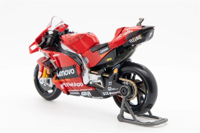 Maisto 1:18 Ducati Gp Lenovo Team #63 Desmosedici Pecco Bagnaia 2022 Model Motor