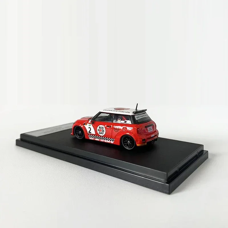 BSC 1:64 Model Car Mini Cooper LBWK Alloy Die-cast Vehicle - Red Nose Coating