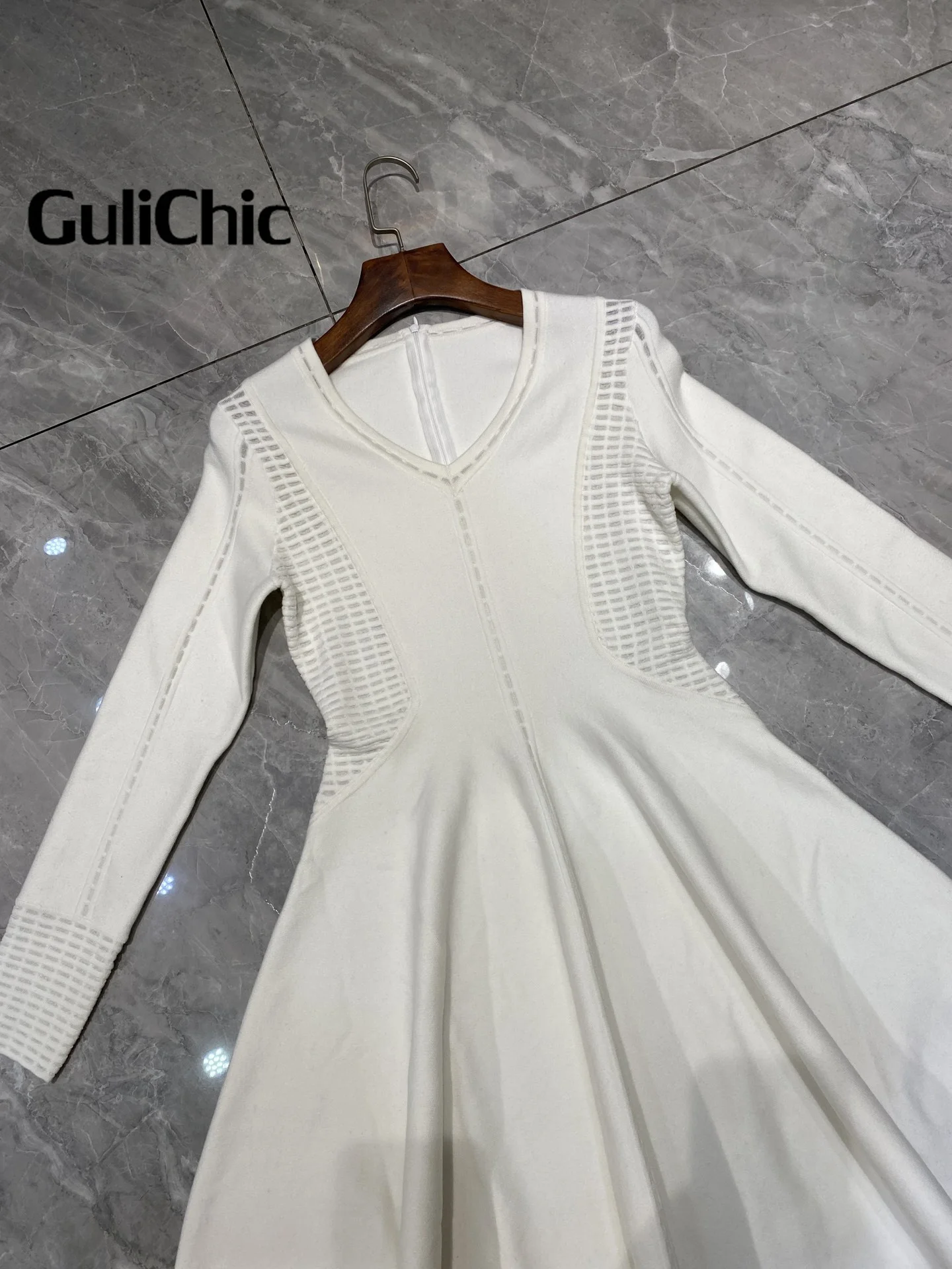 11.10 GuliChic Mini abito lavorato a maglia di alta qualità da donna Fashion Hollow Out Design scollo a v manica lunga eleganti abiti Slim Lady