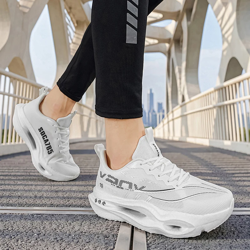 Herren-Freizeitsportschuhe mit Carbonplatte zur Laufunterstützung, atmungsaktivem Mesh, bequemen, niedrigen Schnürschuhen für Trailrunning, Zero-Drop-Sohle, langsamem Rückprall, rutschfest, geeignet für Fitnessstudio, Jogging und Camping. – Detail 13