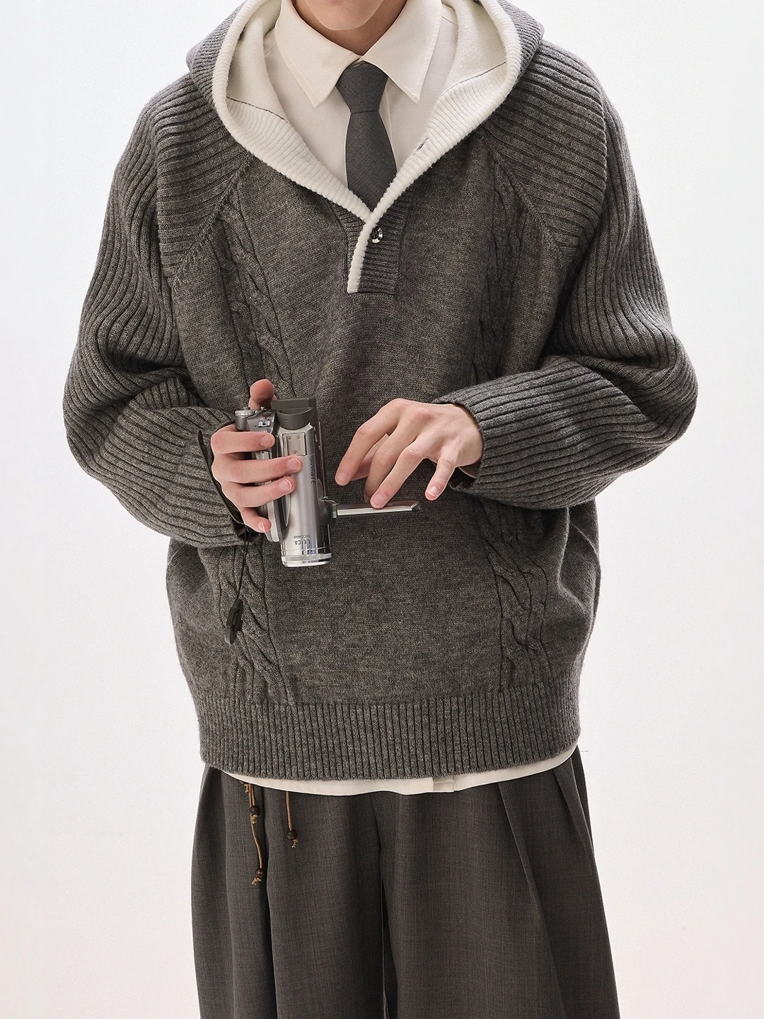 

Вязаный свитер с капюшоном в американском стиле, толстый повседневный мужской свитер на осень-зиму, новая модная модель свободного кроя, удобный, дышащий, с капюшоном