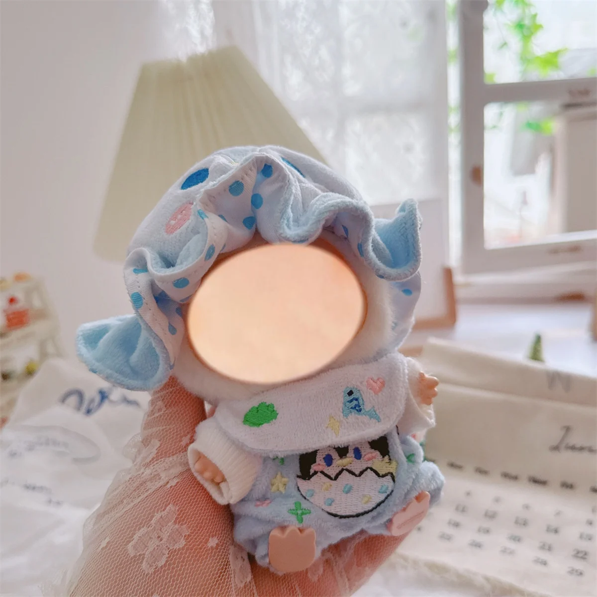 The first, second and third generations of blind box doll clothes, cute mini penguin doll clothes and crawling suits