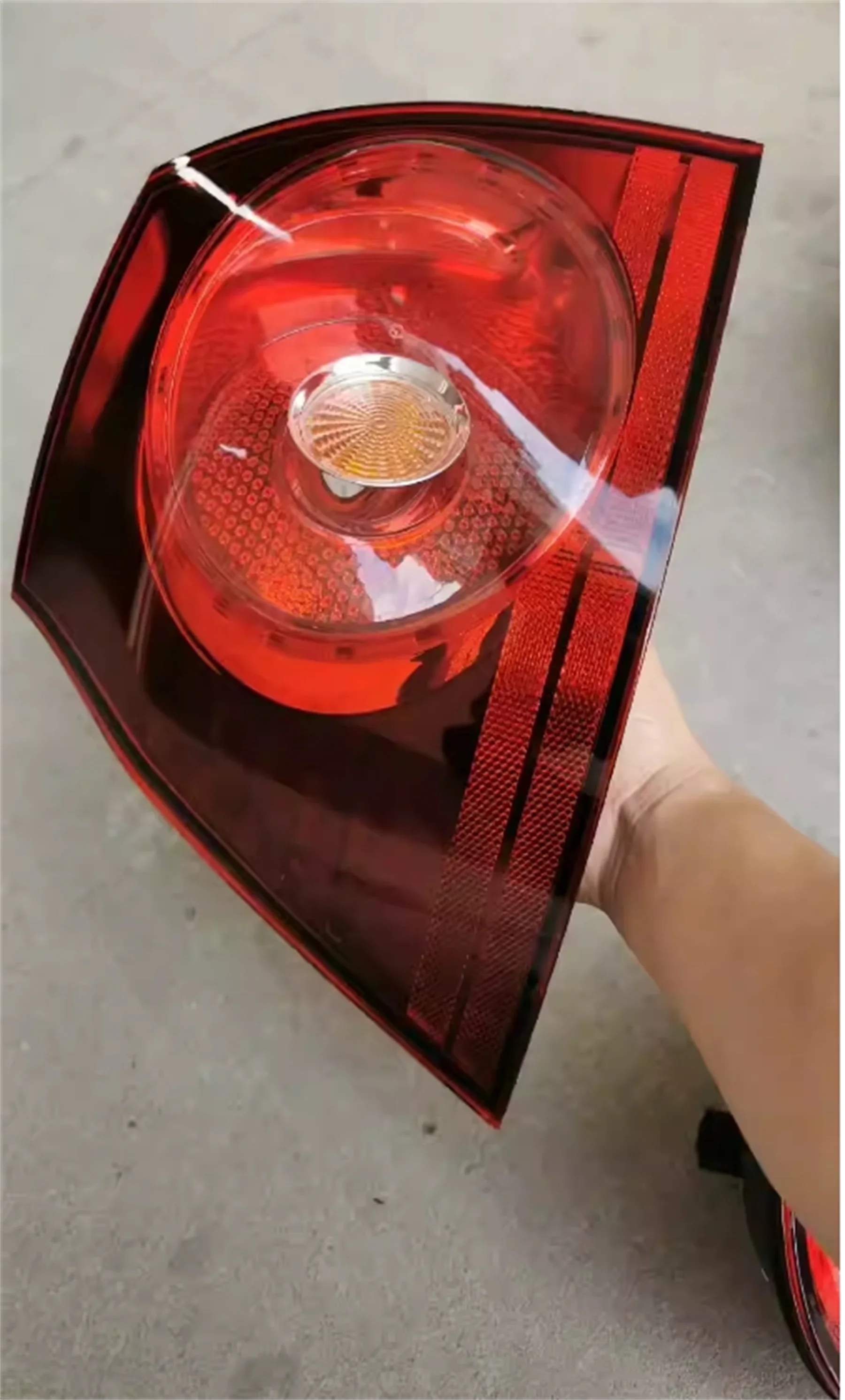 フォルクスワーゲンVWゴルフ5 R32 GTI MK5用車LEDリアテールライト