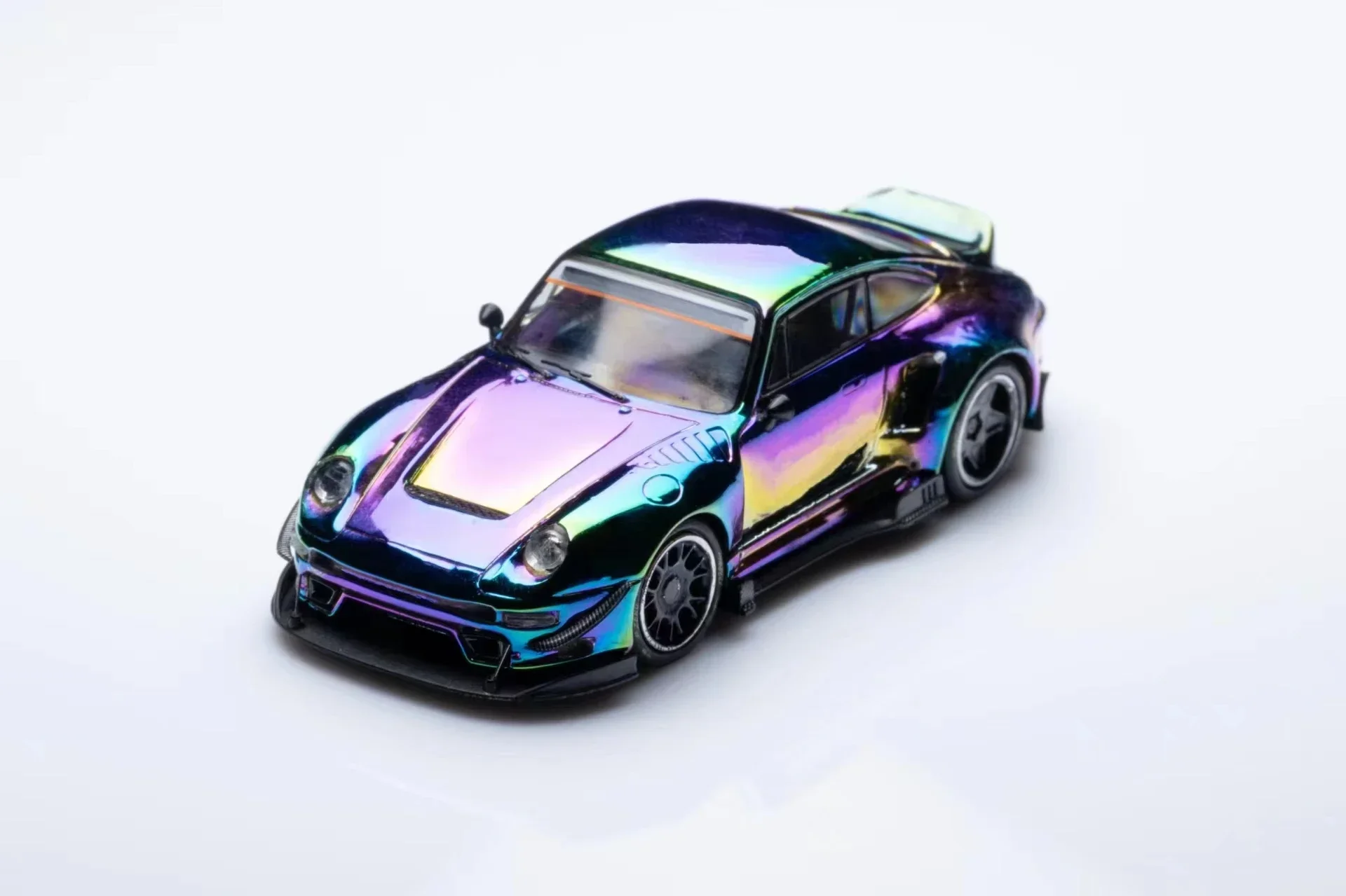 

DCM 1:64 RWB 930 Duck Tail Electroplated color Limited499 Diecast Model Car