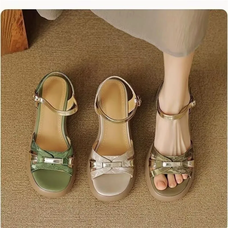 New Chinese Style Thick High Heels and A New Style of 2025 Summer Hollow Thin Strap Soft Sole Roman Waterproof Platform Sandals