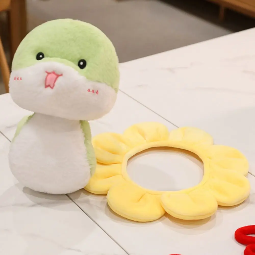 

Good Wishes 24CM Snake Stuffed Toy Flower Cartoon Snake Plush Dolls Blessing Ornaments Snake New Year Mascot New Year's Gift