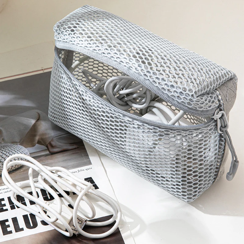 

Makeup Storage Bags Handbags Portable Travel Washing Shower Tools Organizer Cosmetic Organizer Pouch Charger Data Cable USB Bag