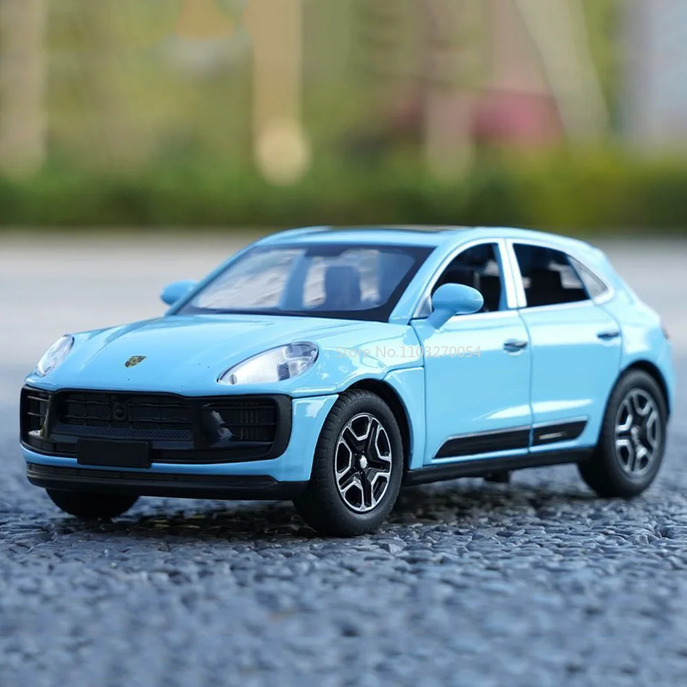 1/32 Scale Macan Alloy Toys Car Models Simulation With Sound Light Pull Back Doors Can Be Opened Vehicles Kids Christmas Gifts