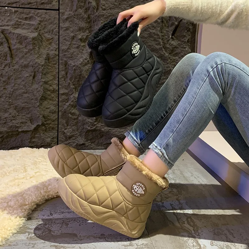 Winter Fashion Women's Snow Boots Plush Lining Thick-soled Non-slip Cropped Women's Cotton Shoes Thickened Women's Bread Boots