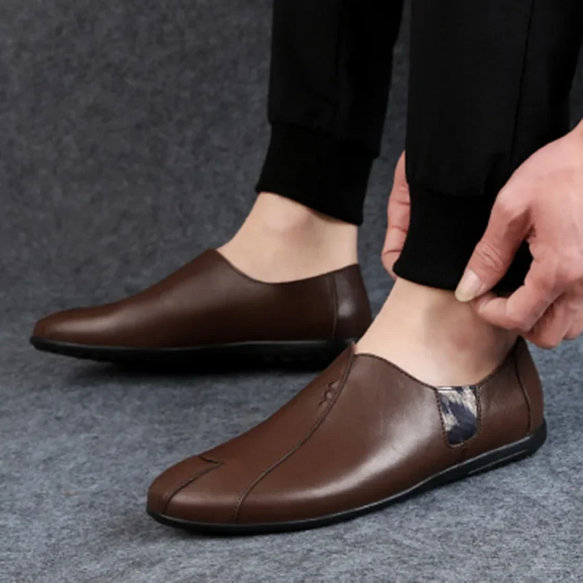 Chaussures à pois souples et confortables pour hommes, mocassins décontractés, chaussures plates en PU pour hommes paresseux, noir, marron,