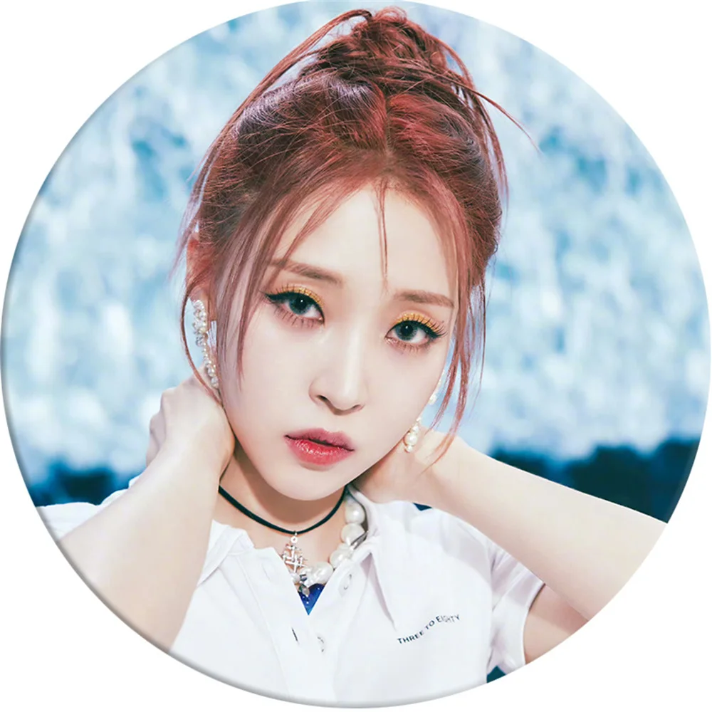 KPOP MAMAMOO MoonByul Starlit of Twinkle Round Brooch 6CM Tinplate Badge Boys Girls Backpack Clothing Pins Decoration Fans Gift