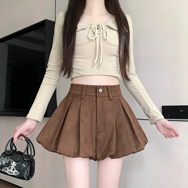 Women Faux Suede Skort High Waist Bubble Hem Pleated Shorts Vintage A‑Line Wide Leg Culottes Fall Winter Y2K Streetwear
