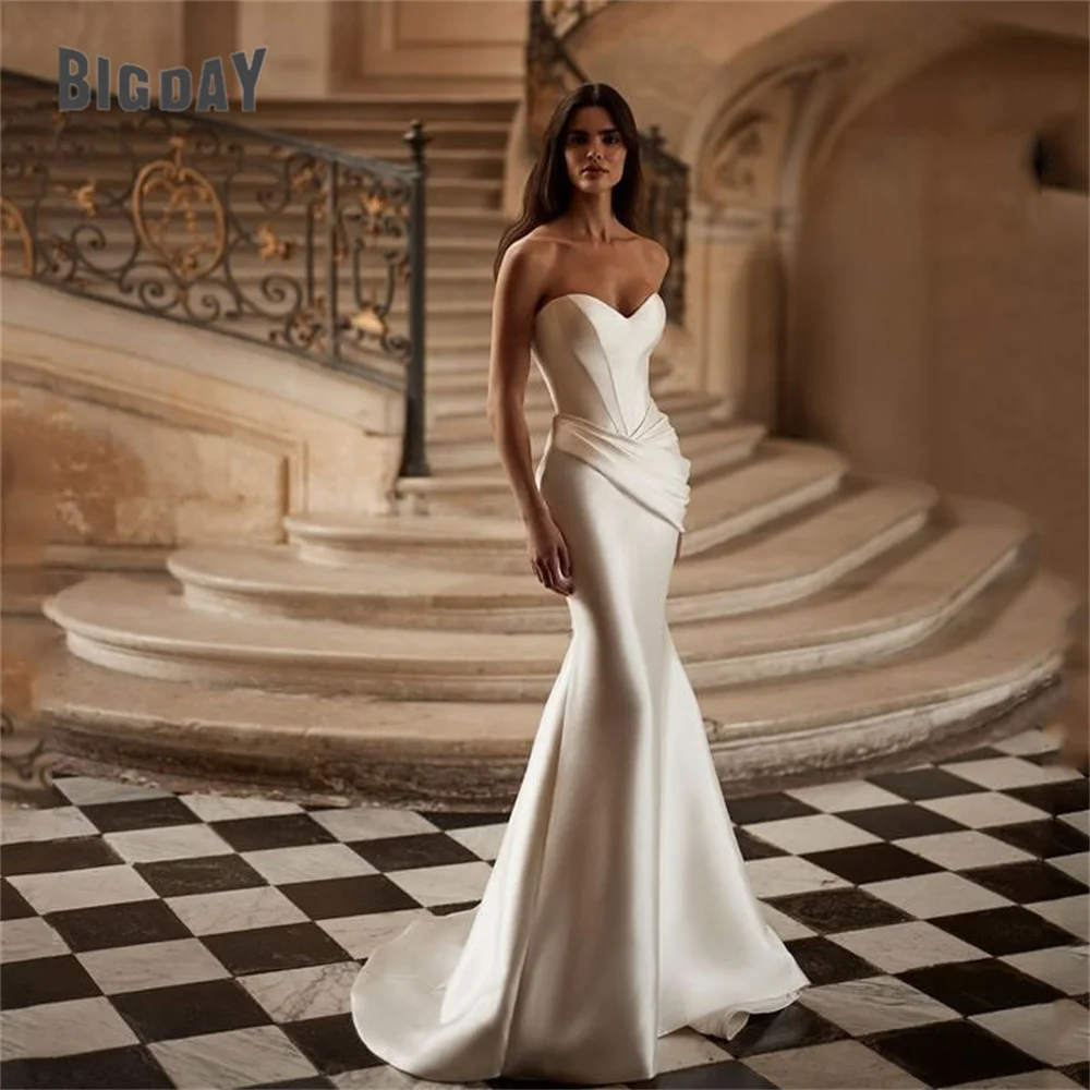 

Elegant Mermaid Wedding Dress Women 2025 Sweetheart Pleat Open Back Strapless Train Bridal Gown Vestidos De Noiva Customized