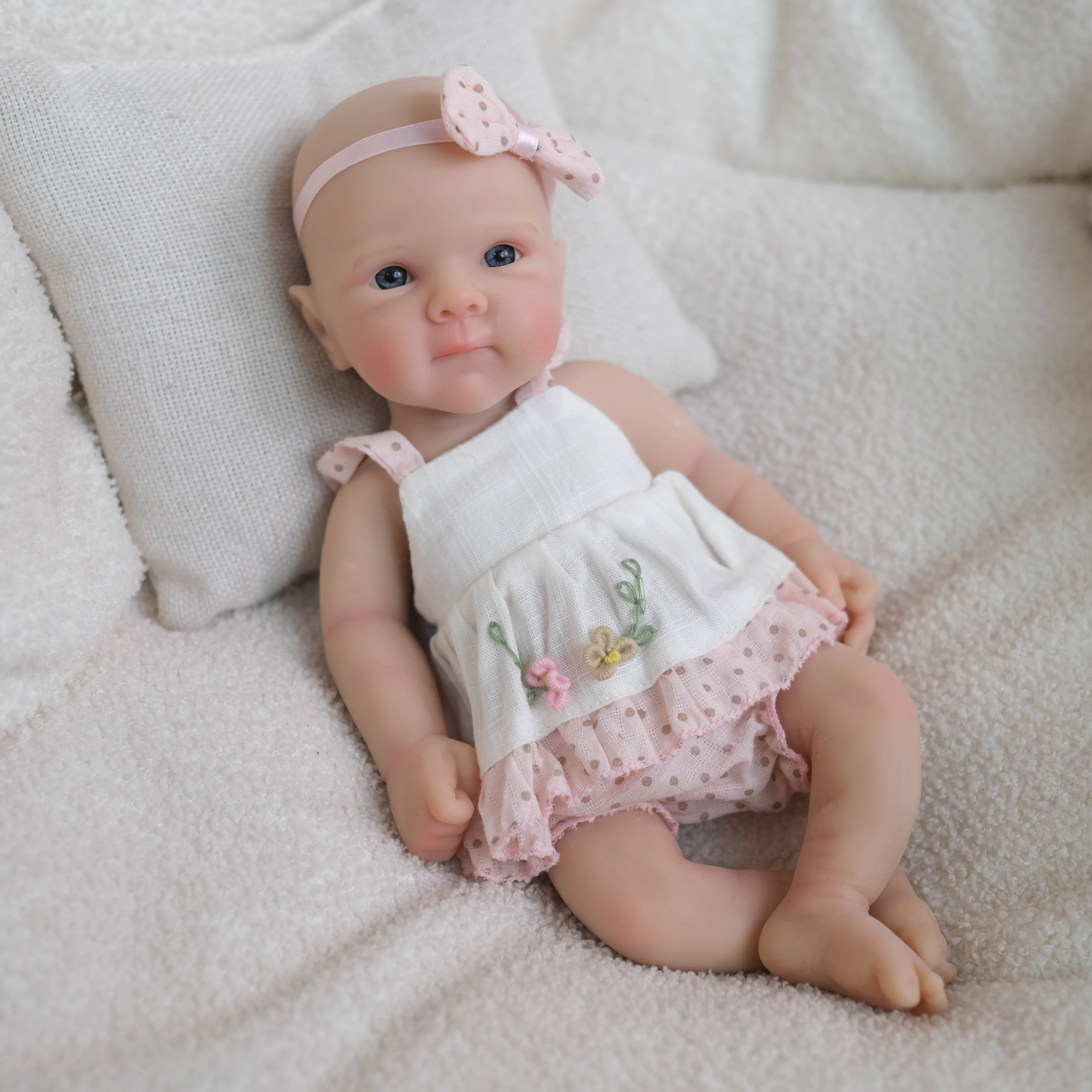 

NPK 8inch Squishy Elastic Platinum Silicone Baby Doll Bettie Girl Soft Solid Weighted 320 Grams