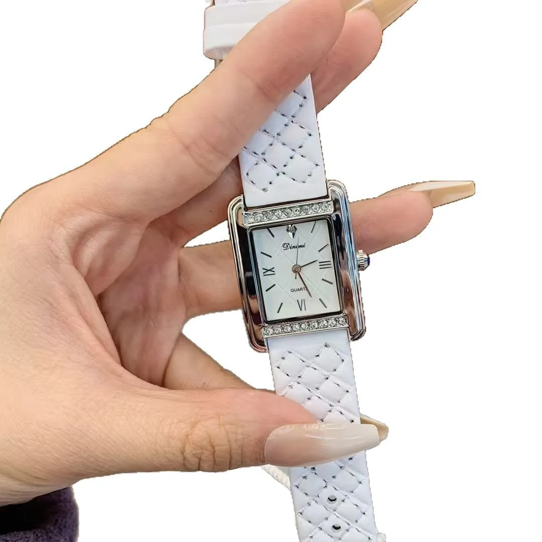 2025 New Rectangular Diamond Pattern Leather Strap Women's Watch, Ladies' Design, An Unusual Watch, A Gift for Women