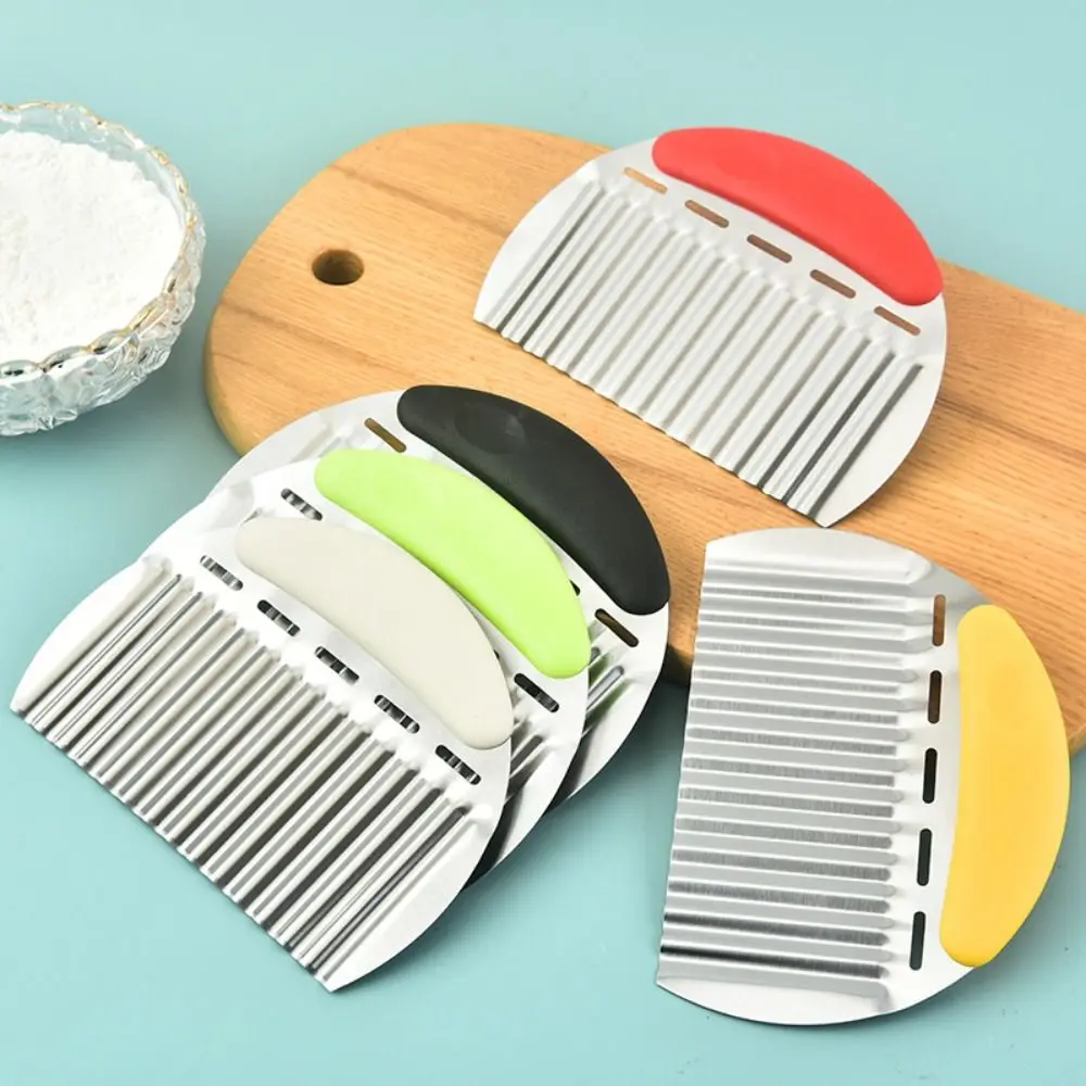 Multifunctional Wave Shape French Fries Cutter Ergonomic Handle Durable Vegetable Chopper Heavy Duty Crinkle Cutter Kitchen Use