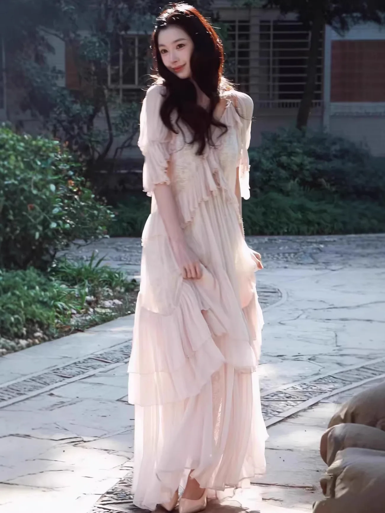 

Romantic Pink Lace V-neck Long Dress Women's Style Floral Casual Wear Polyester Fabric Bubble Sleeve A-line Skirt